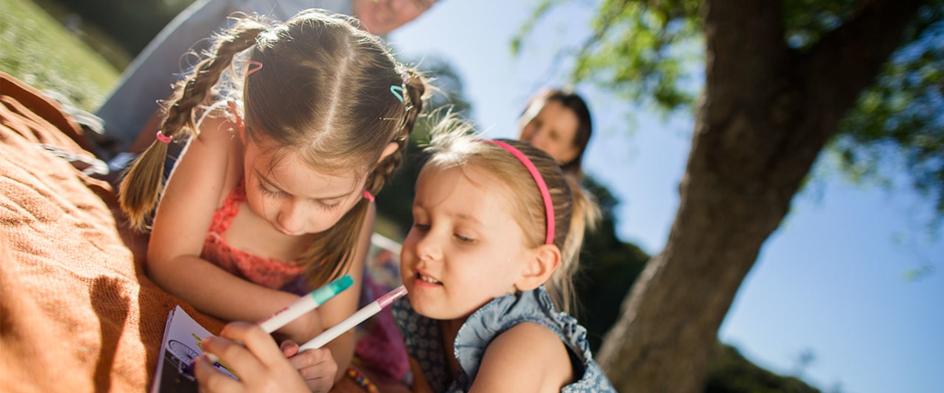 Ways to Involve Family and Friends in Your Studies